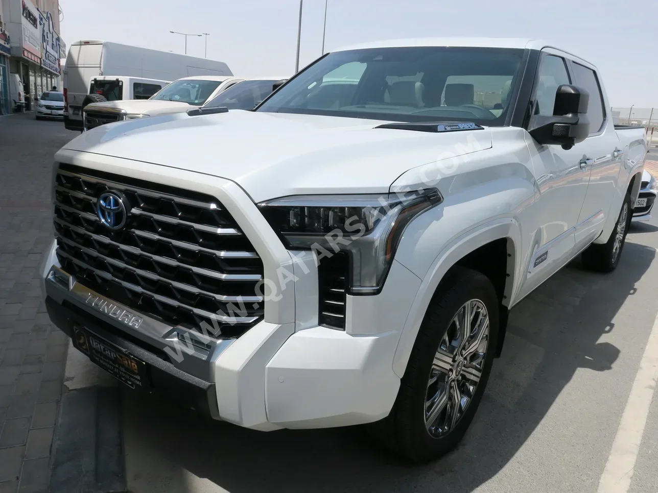 Toyota  Tundra  2024  Automatic  0 Km  6 Cylinder  Four Wheel Drive (4WD)  Pick Up  White  With Warranty
