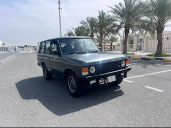 Land Rover  Range Rover  1990  Automatic  338,000 Km  8 Cylinder  Four Wheel Drive (4WD)  SUV  Green