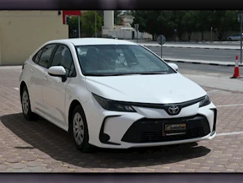 Toyota  Corolla  2020  Automatic  77,000 Km  4 Cylinder  Front Wheel Drive (FWD)  Sedan  White  With Warranty