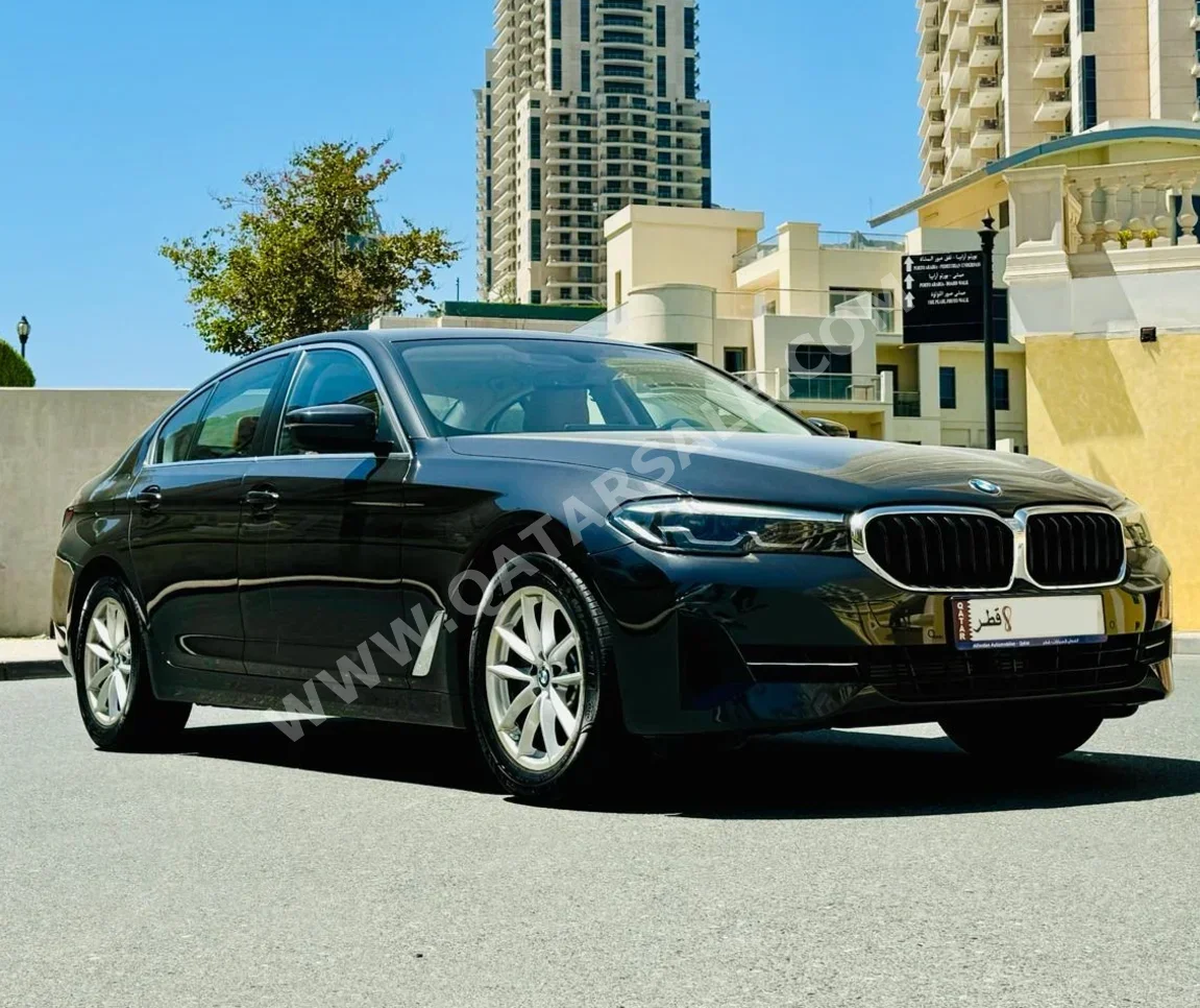 BMW  5-Series  520i  2023  Automatic  11,000 Km  4 Cylinder  Rear Wheel Drive (RWD)  Sedan  Black  With Warranty