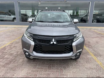Mitsubishi  Pajero  Montero Sport  2019  Automatic  84,000 Km  6 Cylinder  Four Wheel Drive (4WD)  SUV  Gray