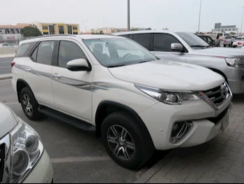 Toyota  Fortuner  2020  Automatic  51,000 Km  4 Cylinder  Four Wheel Drive (4WD)  SUV  White