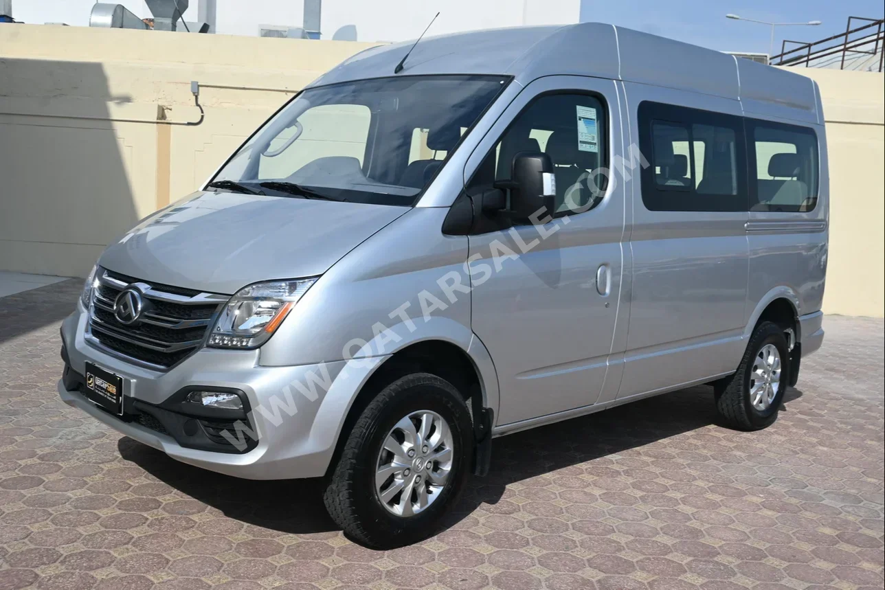 Maxus  V80  2022  Manual  7,000 Km  4 Cylinder  Front Wheel Drive (FWD)  Van / Bus  Silver  With Warranty