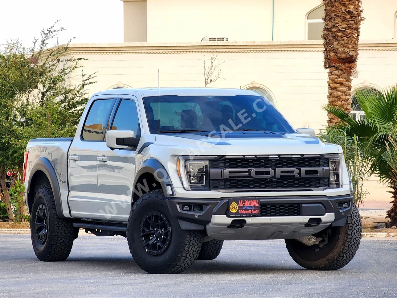  Ford  Raptor  2023  Automatic  16,000 Km  6 Cylinder  Four Wheel Drive (4WD)  Pick Up  White  With Warranty