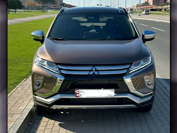 Mitsubishi  Eclipse  Cross Highline  2020  Automatic  94,000 Km  4 Cylinder  Front Wheel Drive (FWD)  SUV  Brown