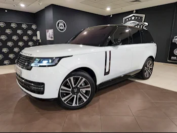 Land Rover  Range Rover  Vogue HSE  2022  Automatic  16,000 Km  8 Cylinder  Four Wheel Drive (4WD)  SUV  White  With Warranty