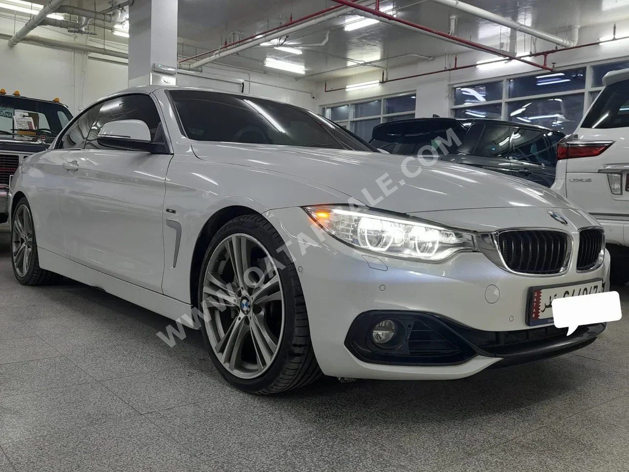 BMW  4-Series  435 I  2014  Automatic  33,000 Km  6 Cylinder  Rear Wheel Drive (RWD)  Convertible  White