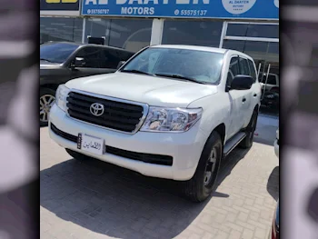 Toyota  Land Cruiser  G  2009  Automatic  427,000 Km  6 Cylinder  Four Wheel Drive (4WD)  SUV  White