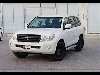 Toyota  Land Cruiser  G  2015  Automatic  264,000 Km  6 Cylinder  Four Wheel Drive (4WD)  SUV  White