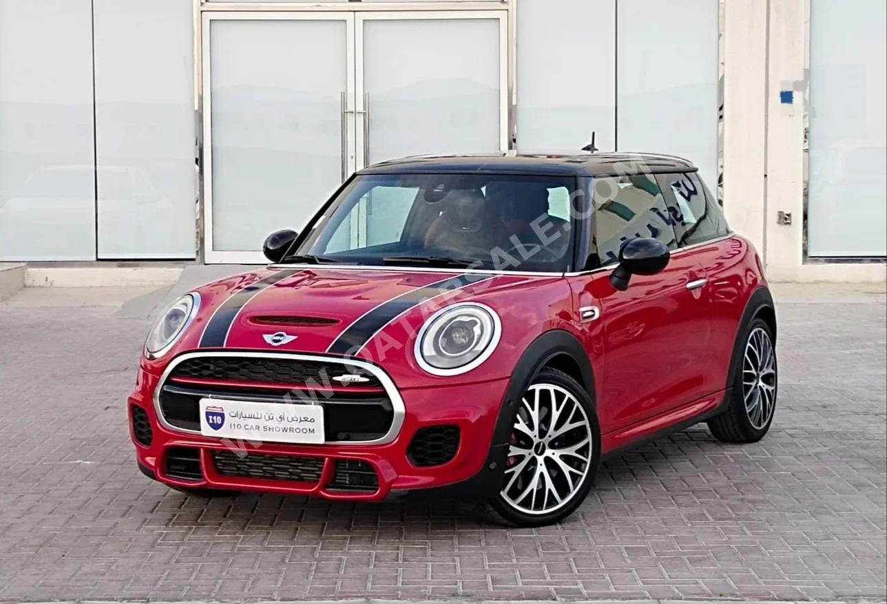 Mini  Cooper  JCW  2016  Automatic  124,000 Km  4 Cylinder  Front Wheel Drive (FWD)  Hatchback  Red