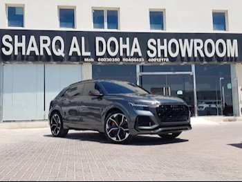Audi  Q8  RS  2022  Automatic  22,000 Km  8 Cylinder  Four Wheel Drive (4WD)  SUV  Gray