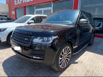 Land Rover  Range Rover  Vogue Super charged  2013  Automatic  142,000 Km  8 Cylinder  Four Wheel Drive (4WD)  SUV  Black
