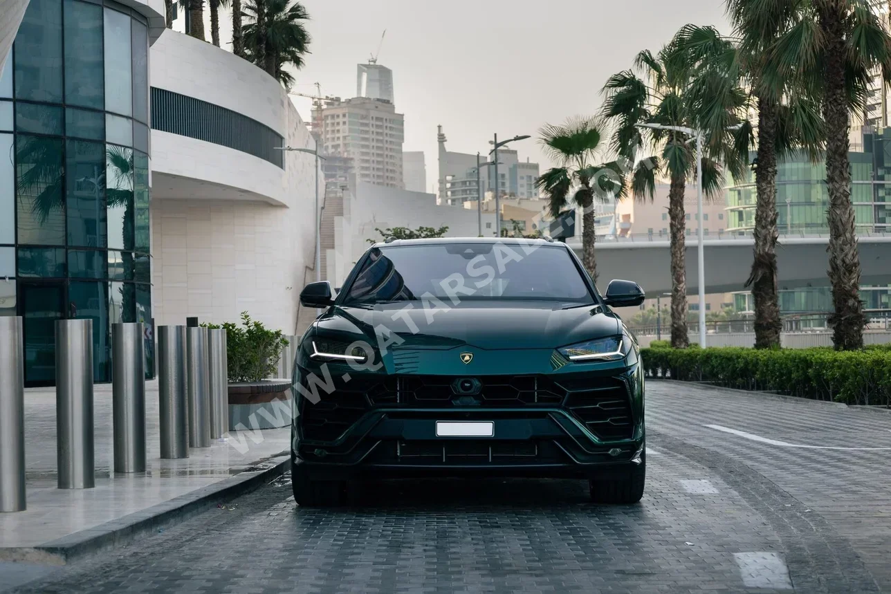Lamborghini  URUS  Lexury  White  2023