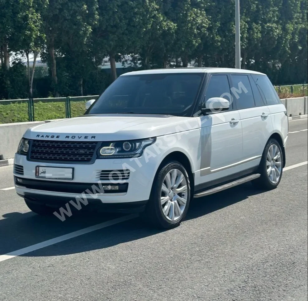 Land Rover  Range Rover  Vogue HSE  2013  Automatic  146,000 Km  8 Cylinder  Four Wheel Drive (4WD)  SUV  White
