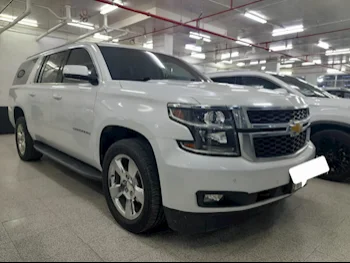 Chevrolet  Suburban  2016  Automatic  72,000 Km  8 Cylinder  Four Wheel Drive (4WD)  SUV  White