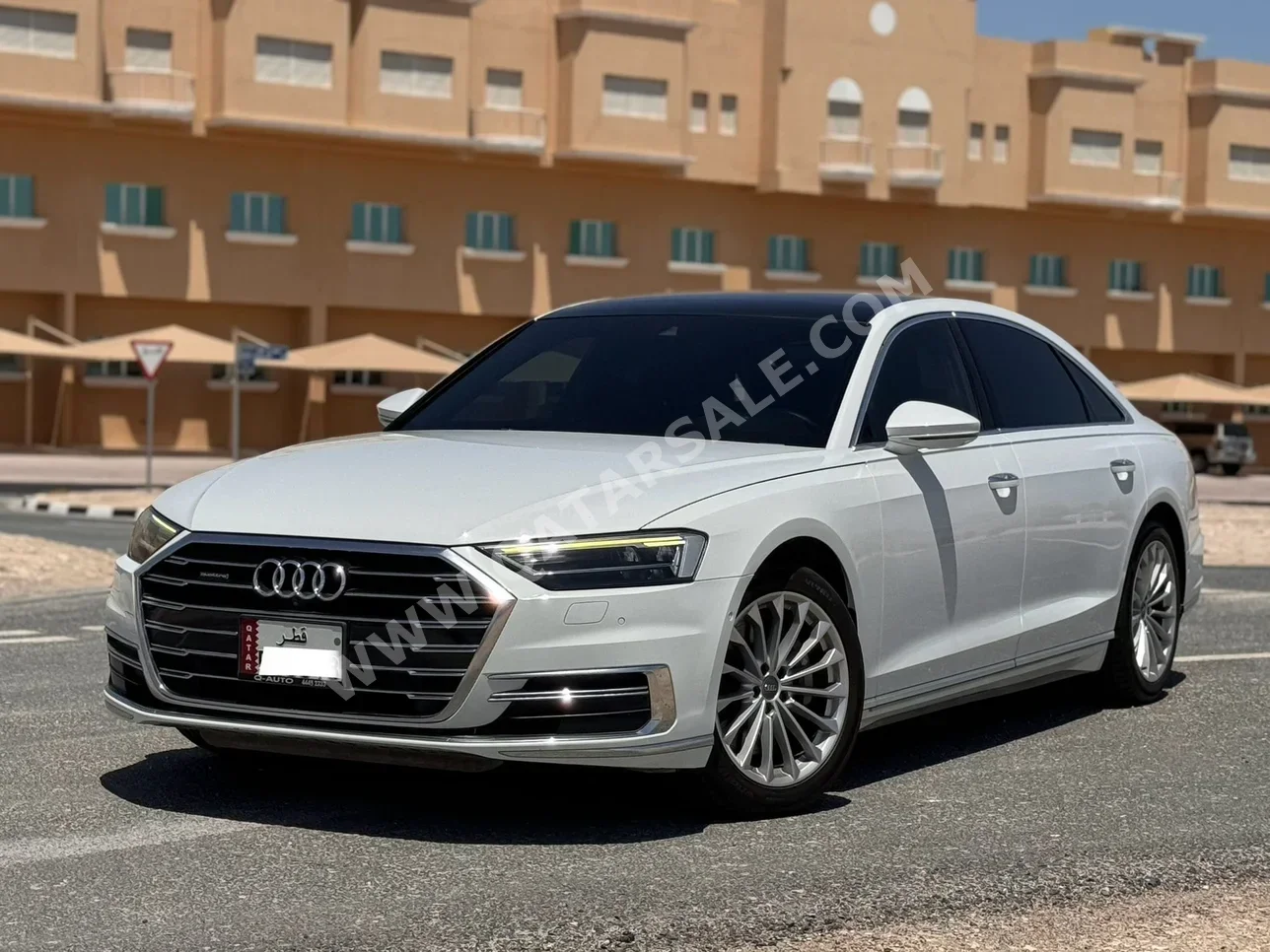 Audi  A8  2018  Automatic  62,000 Km  6 Cylinder  All Wheel Drive (AWD)  Sedan  White