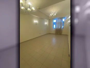 2 غرف نوم  شقة  للايجار  في الريان -  أبو هامور  غير مفروشة