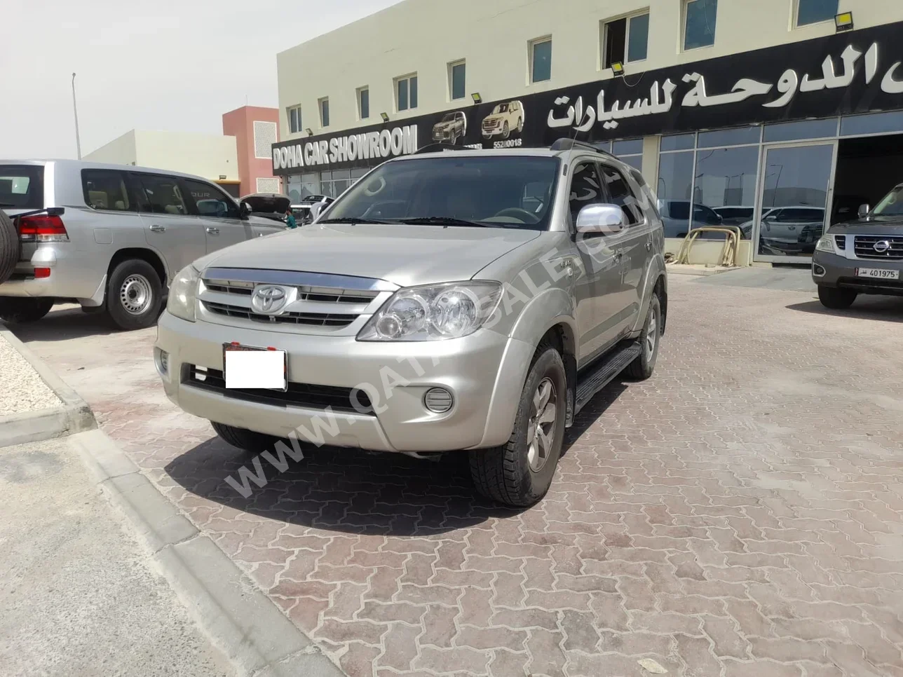 Toyota  Fortuner  2006  Automatic  49,000 Km  6 Cylinder  Four Wheel Drive (4WD)  SUV  Silver