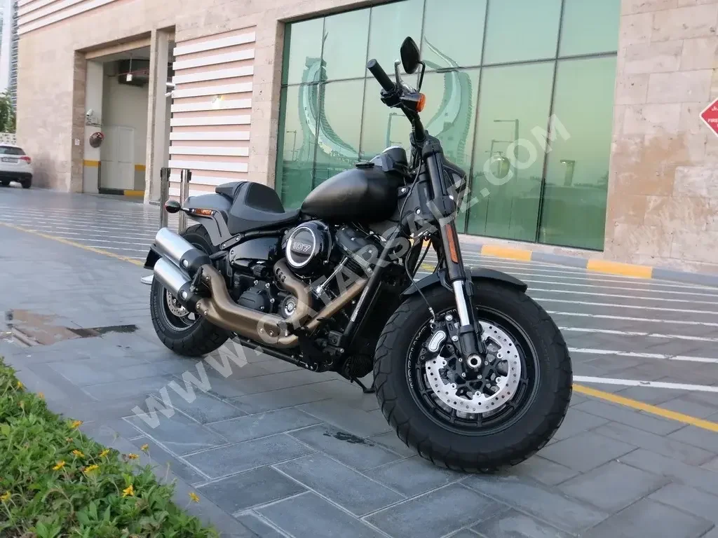 Harley Davidson  Fat Bob -  2019 - Color Black -  1600 Km -  Warranty