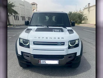 Land Rover  Defender  90 X Dynamic  2023  Automatic  13,000 Km  4 Cylinder  Four Wheel Drive (4WD)  SUV  White  With Warranty
