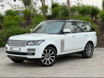 Land Rover  Range Rover  Vogue SE Super charged  2014  Automatic  59,000 Km  8 Cylinder  Four Wheel Drive (4WD)  SUV  White