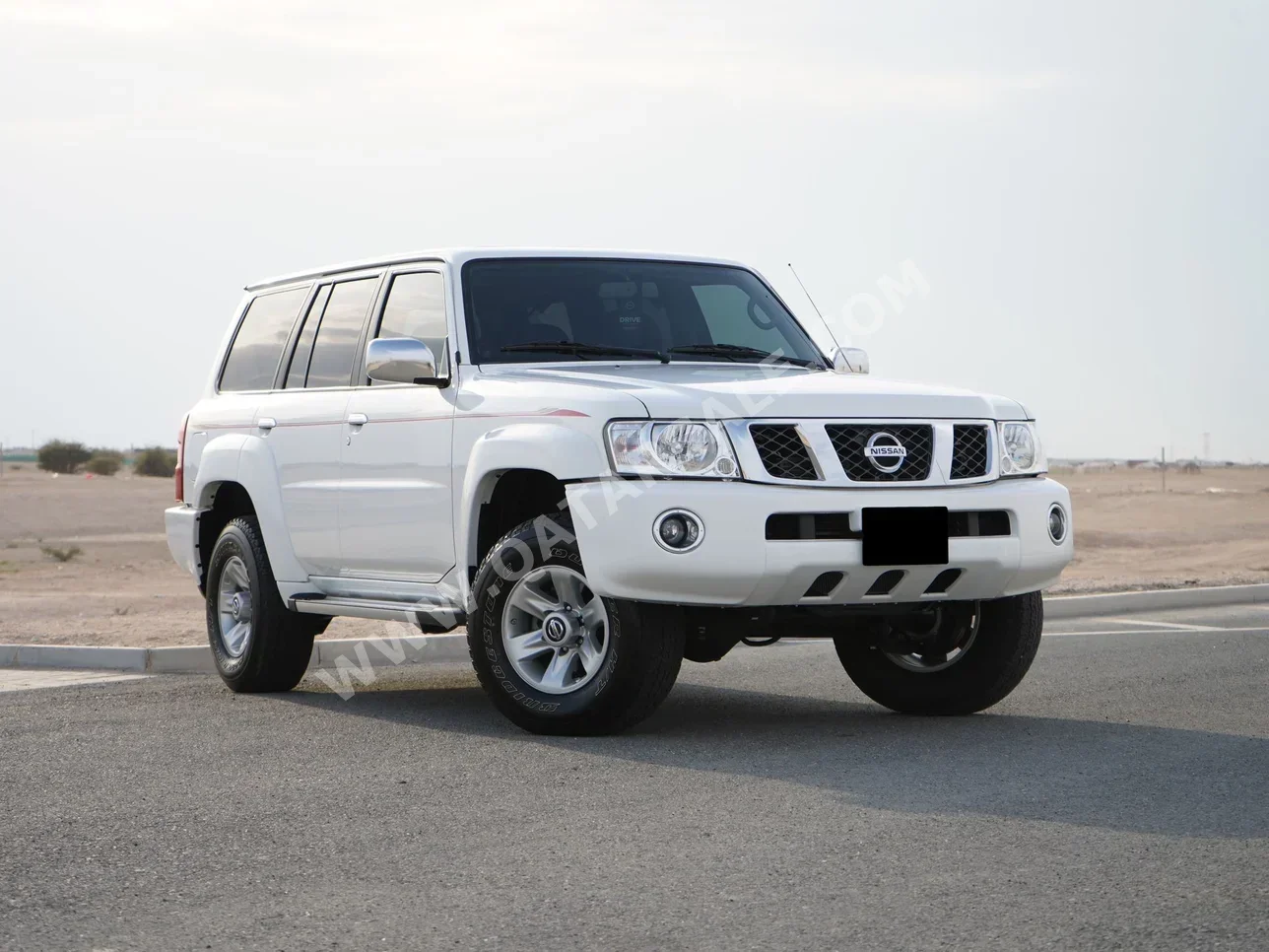 Nissan  Patrol  Safari  2022  Manual  16,000 Km  6 Cylinder  Four Wheel Drive (4WD)  SUV  White  With Warranty
