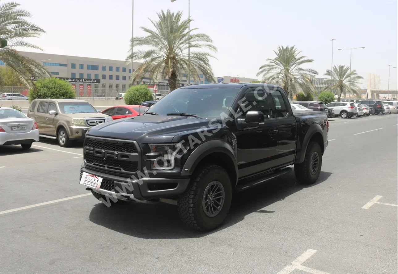 Ford  Raptor  2020  Automatic  98,000 Km  6 Cylinder  Four Wheel Drive (4WD)  Pick Up  Black
