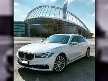 BMW  750  Sedan  White  2019