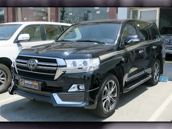  Toyota  Land Cruiser  VXR- Grand Touring S  2020  Automatic  85,000 Km  8 Cylinder  Four Wheel Drive (4WD)  SUV  Black  With Warranty