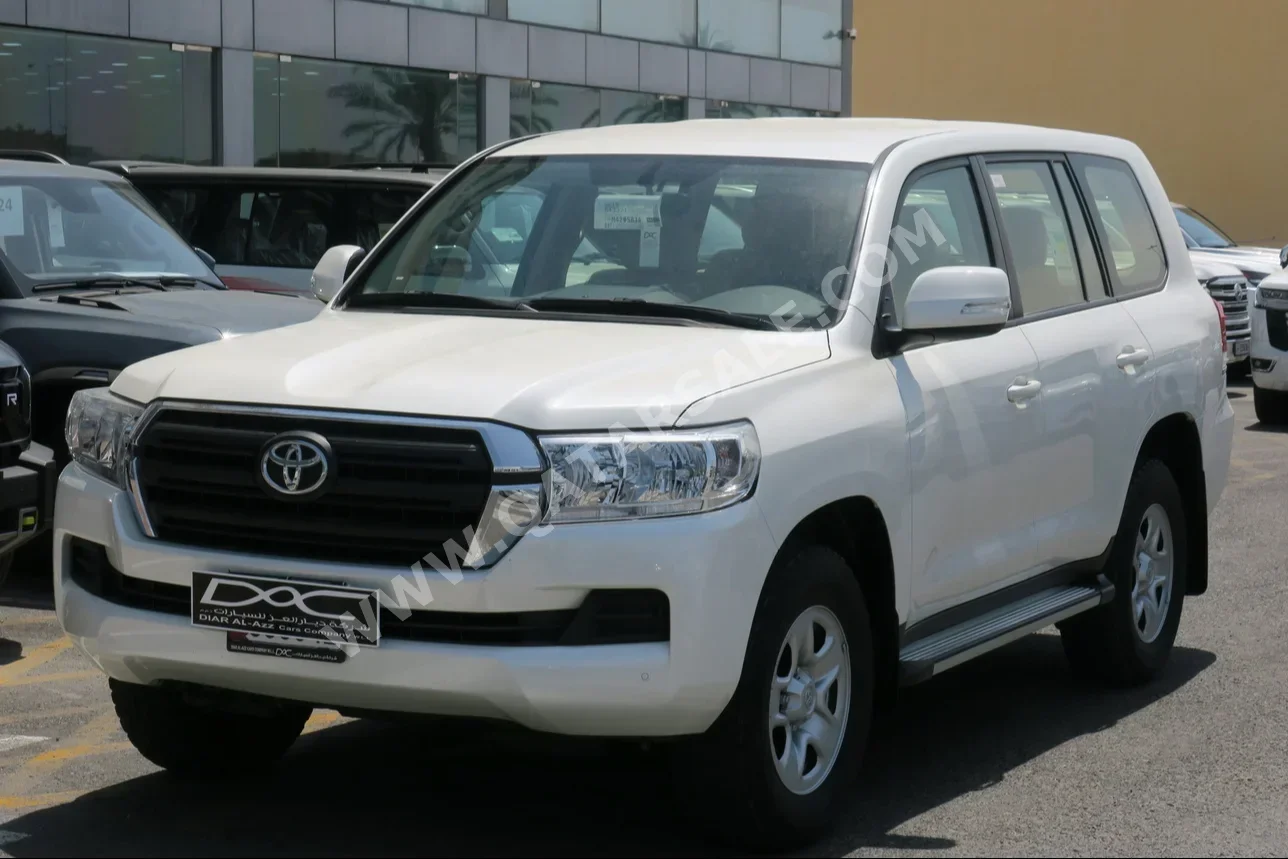 Toyota  Land Cruiser  GX  2021  Automatic  4,000 Km  6 Cylinder  Four Wheel Drive (4WD)  SUV  White  With Warranty