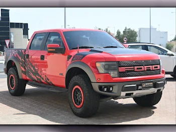 Ford  Raptor  SVT  2013  Automatic  182,000 Km  8 Cylinder  Four Wheel Drive (4WD)  Pick Up  Red