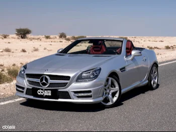 Mercedes-Benz  SLK  200  2013  Automatic  76,000 Km  4 Cylinder  Rear Wheel Drive (RWD)  Convertible  Silver