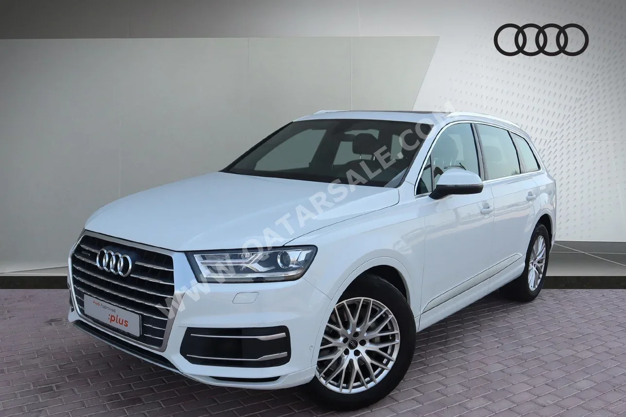 Audi  Q7  S-Line  2019  Automatic  28,000 Km  6 Cylinder  All Wheel Drive (AWD)  SUV  White