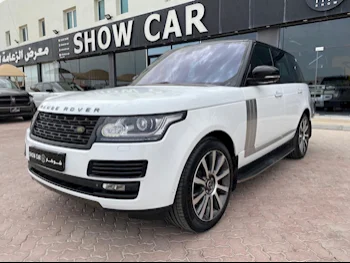 Land Rover  Range Rover  Vogue SE Super charged  2014  Automatic  234,000 Km  8 Cylinder  Four Wheel Drive (4WD)  SUV  White