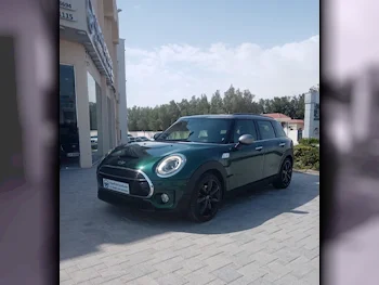 Mini  Cooper  Clubman S  2017  Automatic  82,000 Km  4 Cylinder  Front Wheel Drive (FWD)  Hatchback  Green