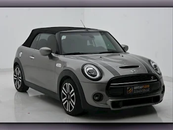 Mini  Cooper  S  2020  Automatic  25,000 Km  4 Cylinder  Front Wheel Drive (FWD)  Hatchback  Gray
