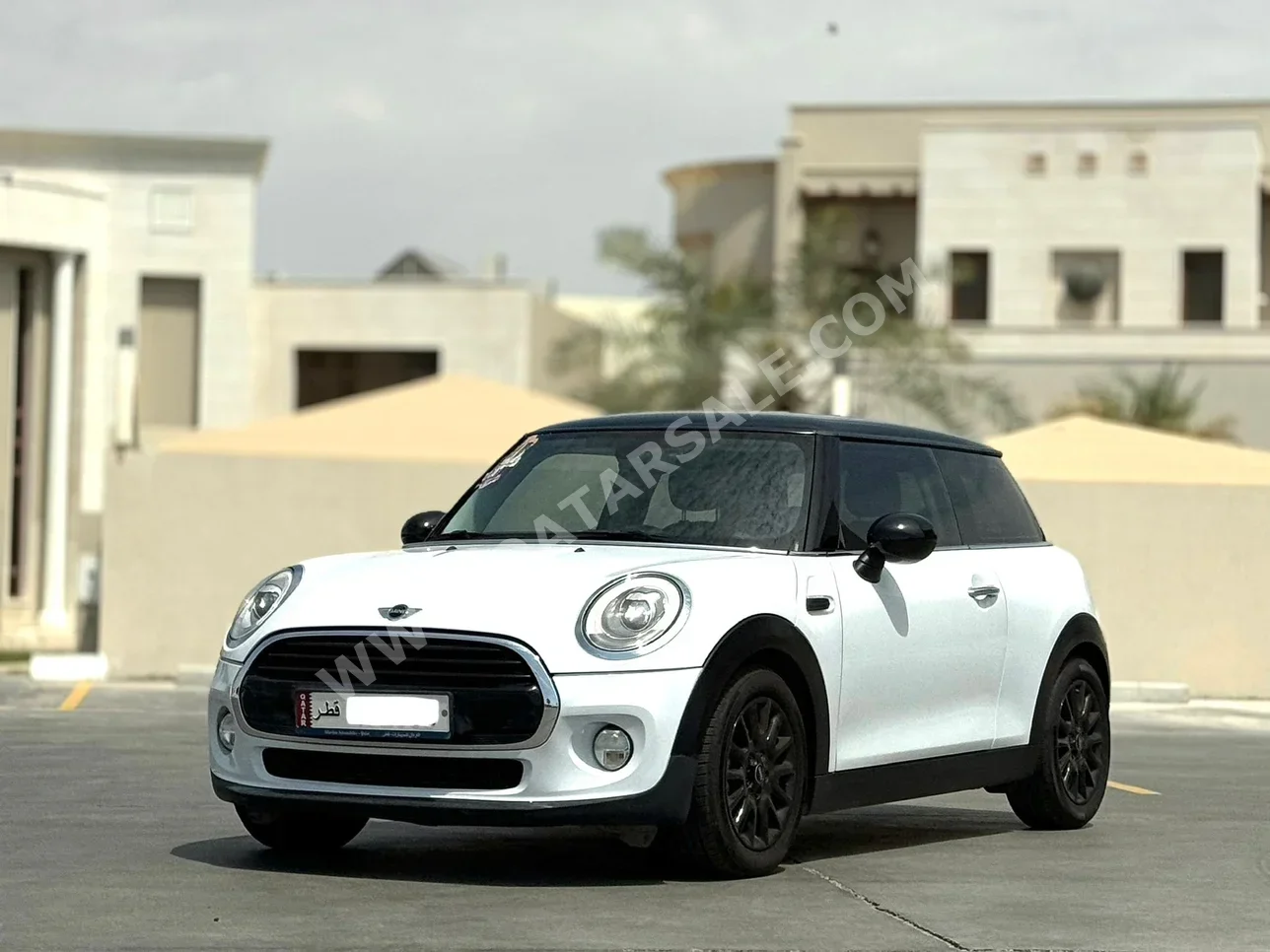 Mini  Cooper  2018  Automatic  38,000 Km  3 Cylinder  Front Wheel Drive (FWD)  Hatchback  White