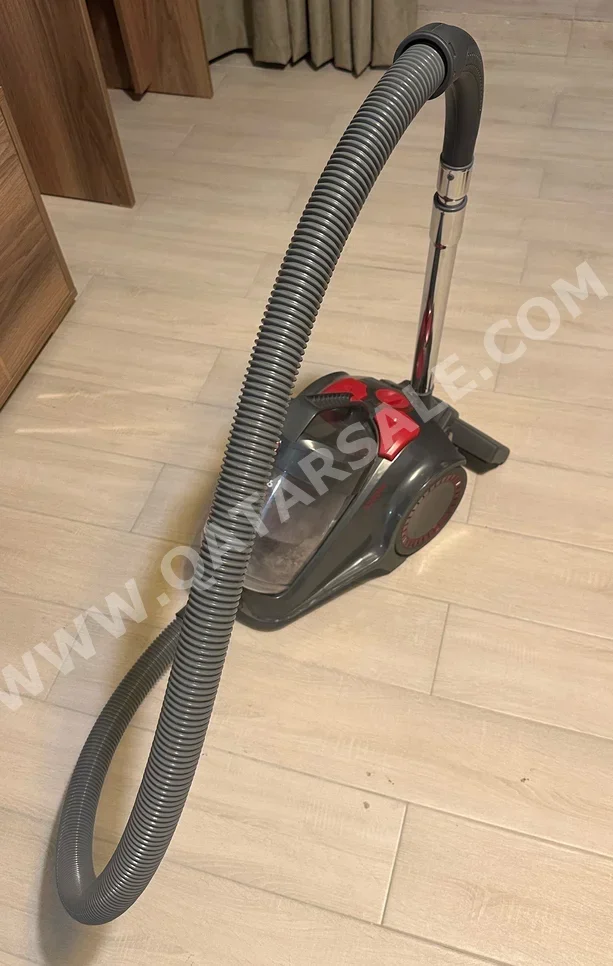 Hoover  Red /  Canister Vacuum