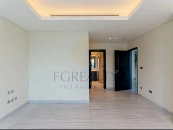 Family Residential  Not Furnished  Doha  The Pearl  5 Bedrooms