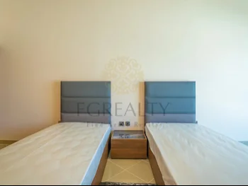 3 غرف نوم  شقة  للايجار  في الدوحة -  الخليج الغربي  مفروشة بالكامل