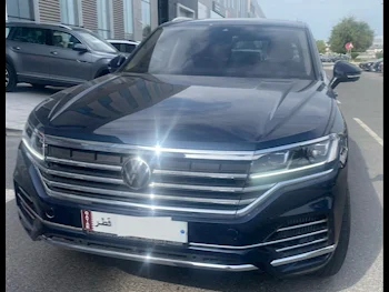 Volkswagen  Touareg  Highline plus  2023  Automatic  4,800 Km  6 Cylinder  All Wheel Drive (AWD)  SUV  Dark Blue  With Warranty