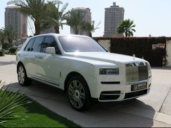 Rolls-Royce  Cullinan  2023  Automatic  3,000 Km  12 Cylinder  Four Wheel Drive (4WD)  SUV  White  With Warranty