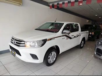  Toyota  Hilux  2024  Automatic  7,000 Km  4 Cylinder  Four Wheel Drive (4WD)  Pick Up  White  With Warranty