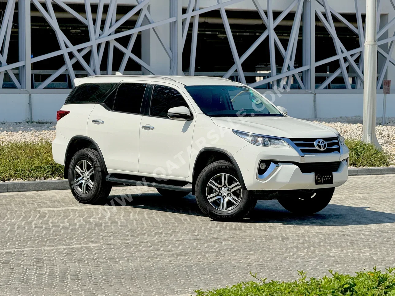 Toyota  Fortuner  2020  Automatic  51,990 Km  4 Cylinder  Four Wheel Drive (4WD)  SUV  White