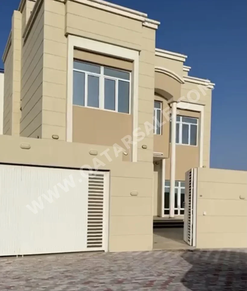Family Residential  Not Furnished  Al Shamal  Al Ruwais  6 Bedrooms