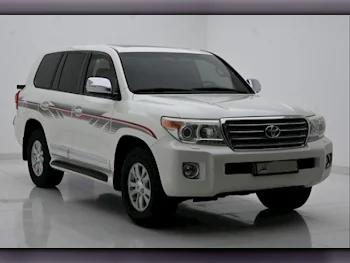 Toyota  Land Cruiser  GXR  2013  Automatic  345,000 Km  8 Cylinder  Four Wheel Drive (4WD)  SUV  Pearl