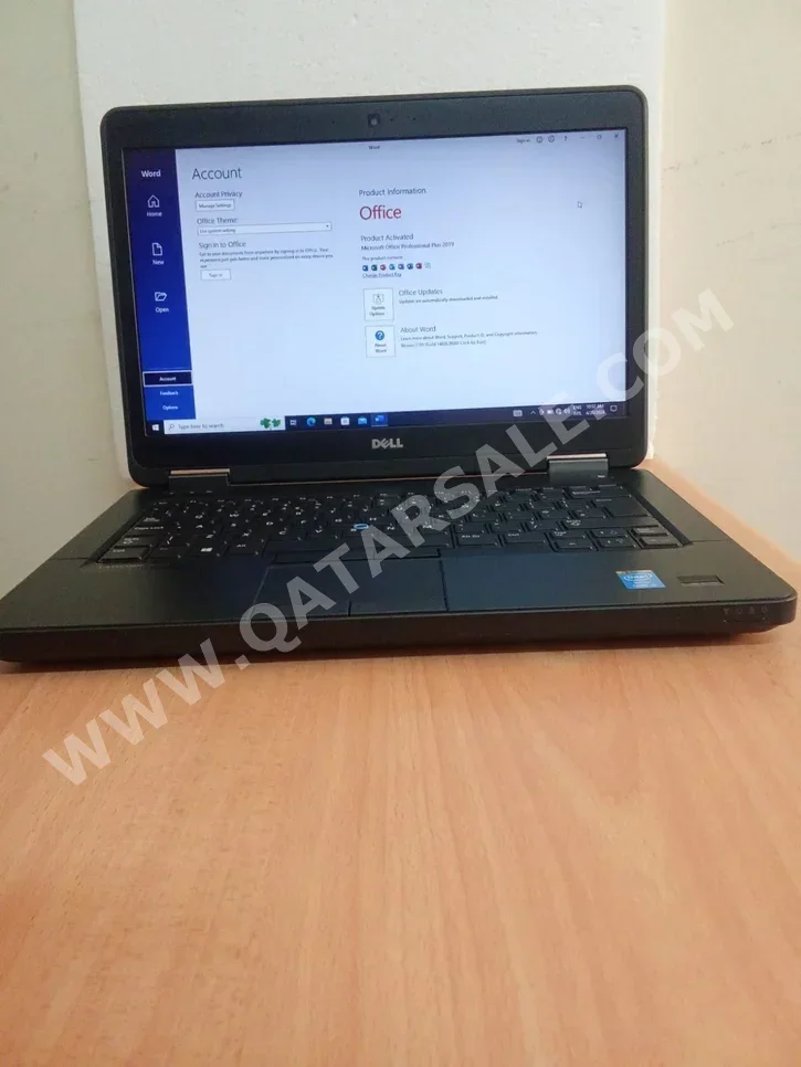 Laptops Dell  - Latitude  - Black  - Windows 10  - Intel  - Core i5  -Memory (Ram): 8 GB