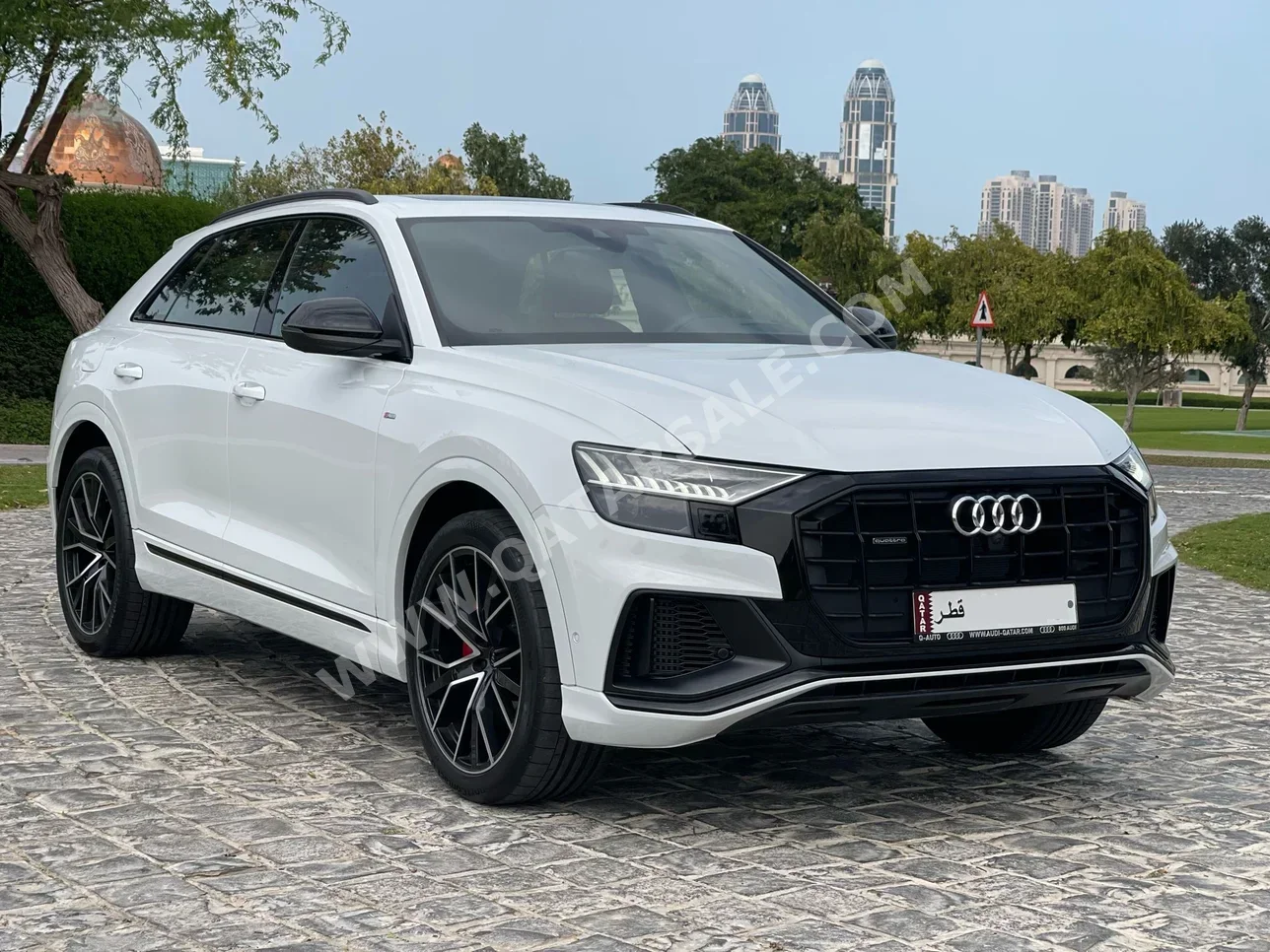 Audi  Q8  S-Line  2023  Automatic  1,200 Km  6 Cylinder  All Wheel Drive (AWD)  SUV  White  With Warranty