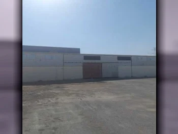 Warehouses & Stores Al Wakrah  Birkat Al-Awamer Area Size: 4400 Square Meter