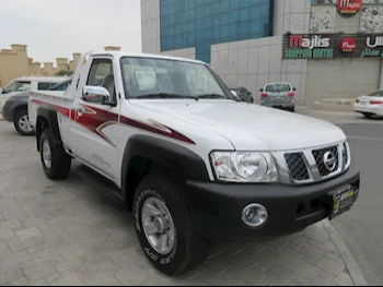 Nissan  Patrol  Pickup  2022  Manual  0 Km  6 Cylinder  Four Wheel Drive (4WD)  Pick Up  White  With Warranty